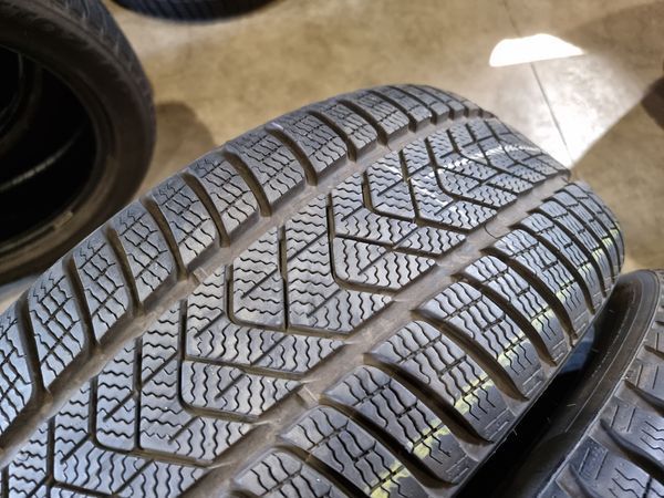 225/55/18 Pirelli 4piese