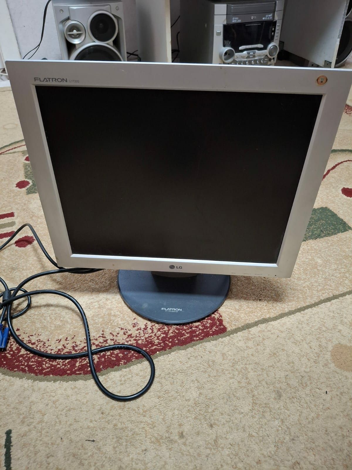Монитор LG 5000т