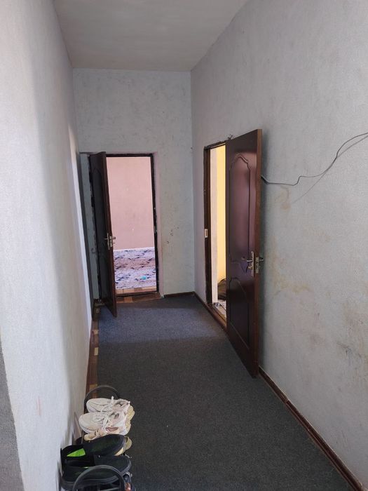 Навоий шахар  Зарафшон гранд уйларидан 2 хонали квартира сотилади,