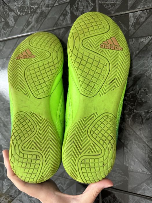 Маратонки Adidas