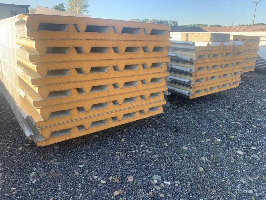 Panouri sandwich perete si acoperis