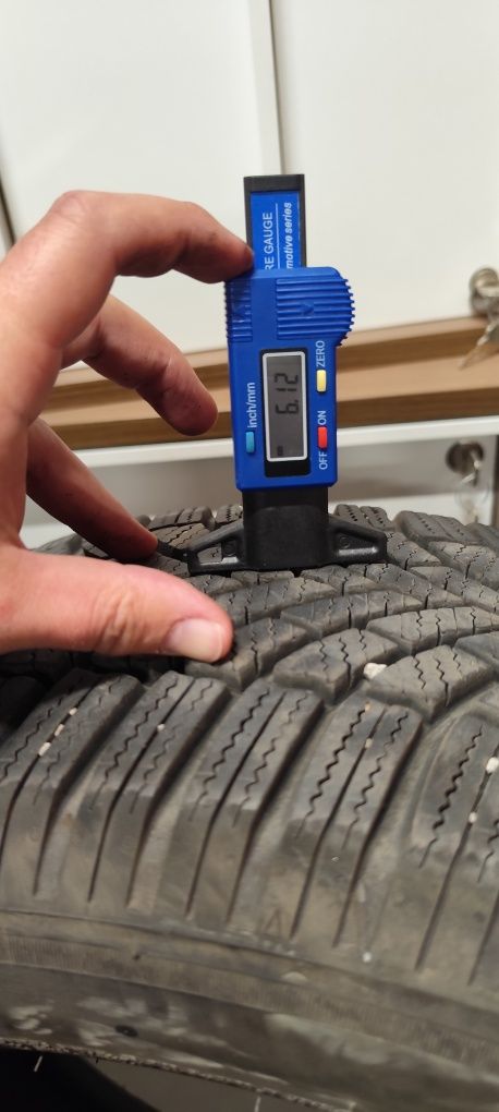 Зимни гуми Bridgestone Blizzak 205/55 R16