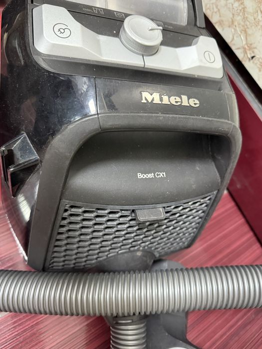 Прахосмукачка Miele Boost CX1 PowerLine - SNRF0