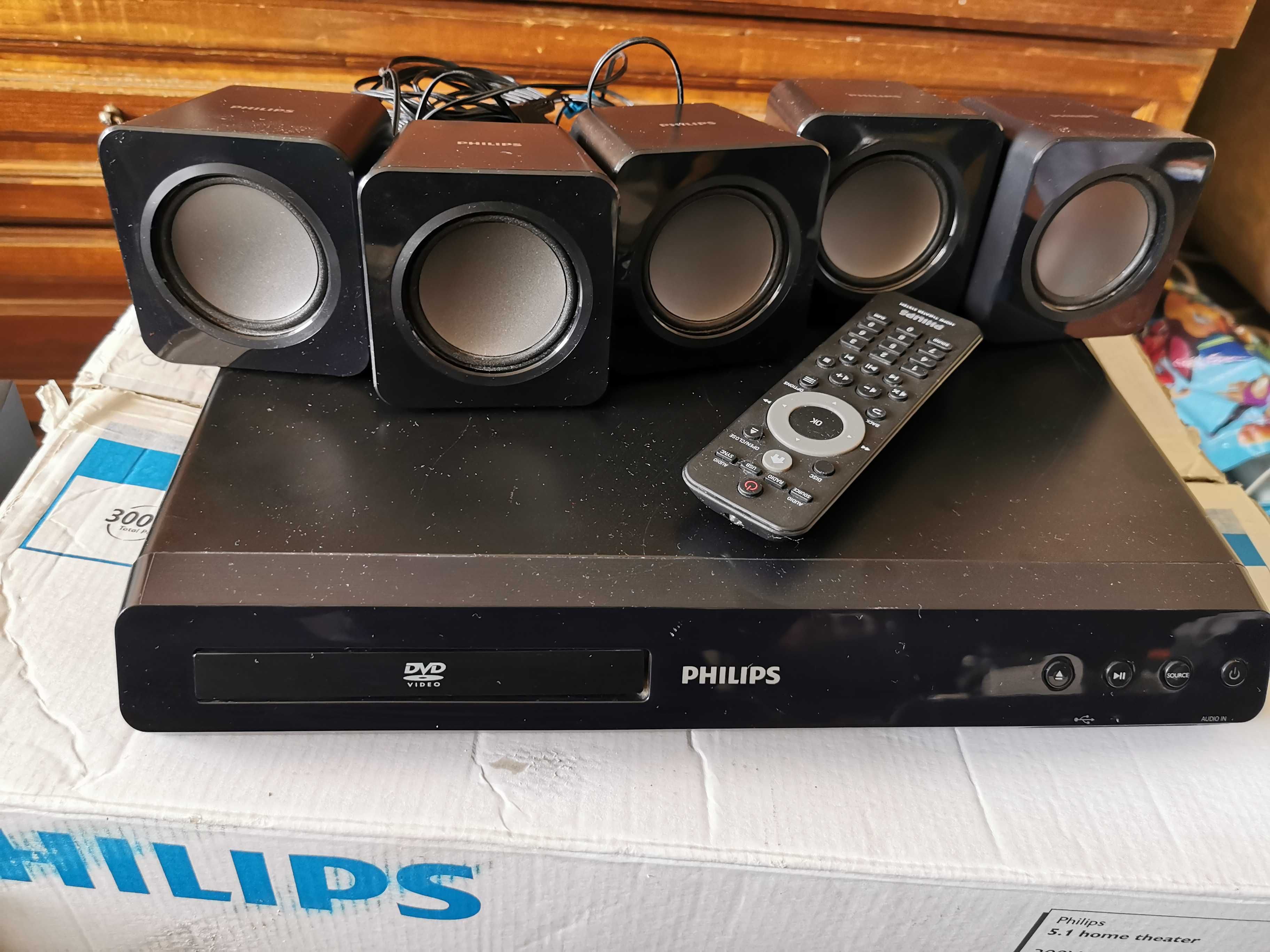 Продавам Dvd  Philips 5.1 домашнo кино 300 w
