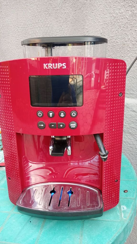 Кафемашина Krups EA81