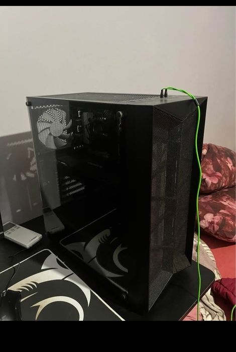 Геймърски компютър топ оферта