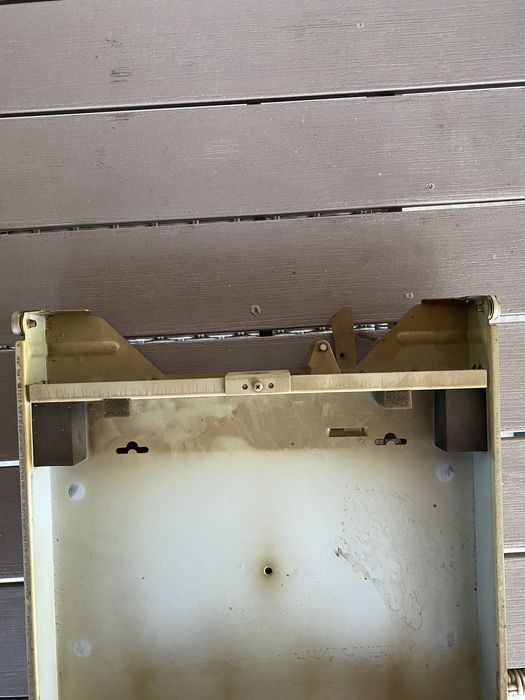 Sertar metalic bani functinal