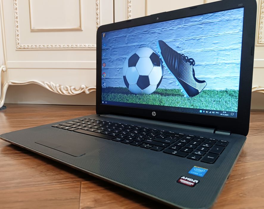 НОУТБУК HP i3/ 1TB/ AMD R5 в отличном состоянии.