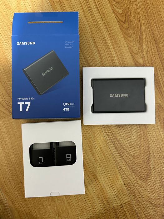 SSD extern Samsung T7 Portabil, 4TB, USB 3.2 Gen 2, Titan Grey NOU