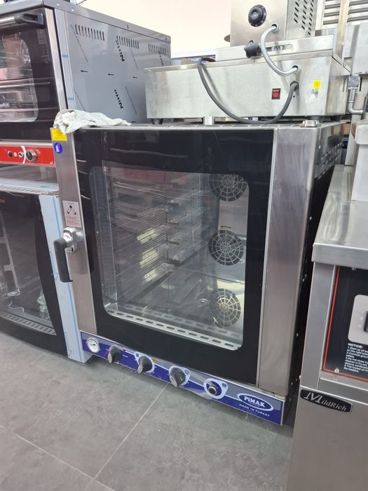 Печь пароконвектомат