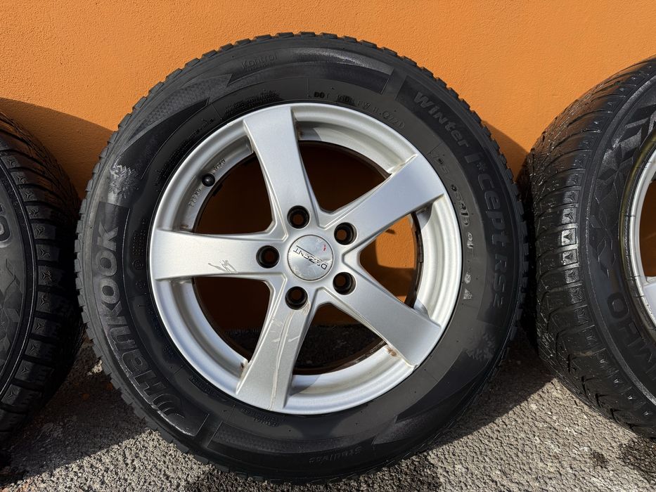 Jante aliaj cu anvelope de iarna R15