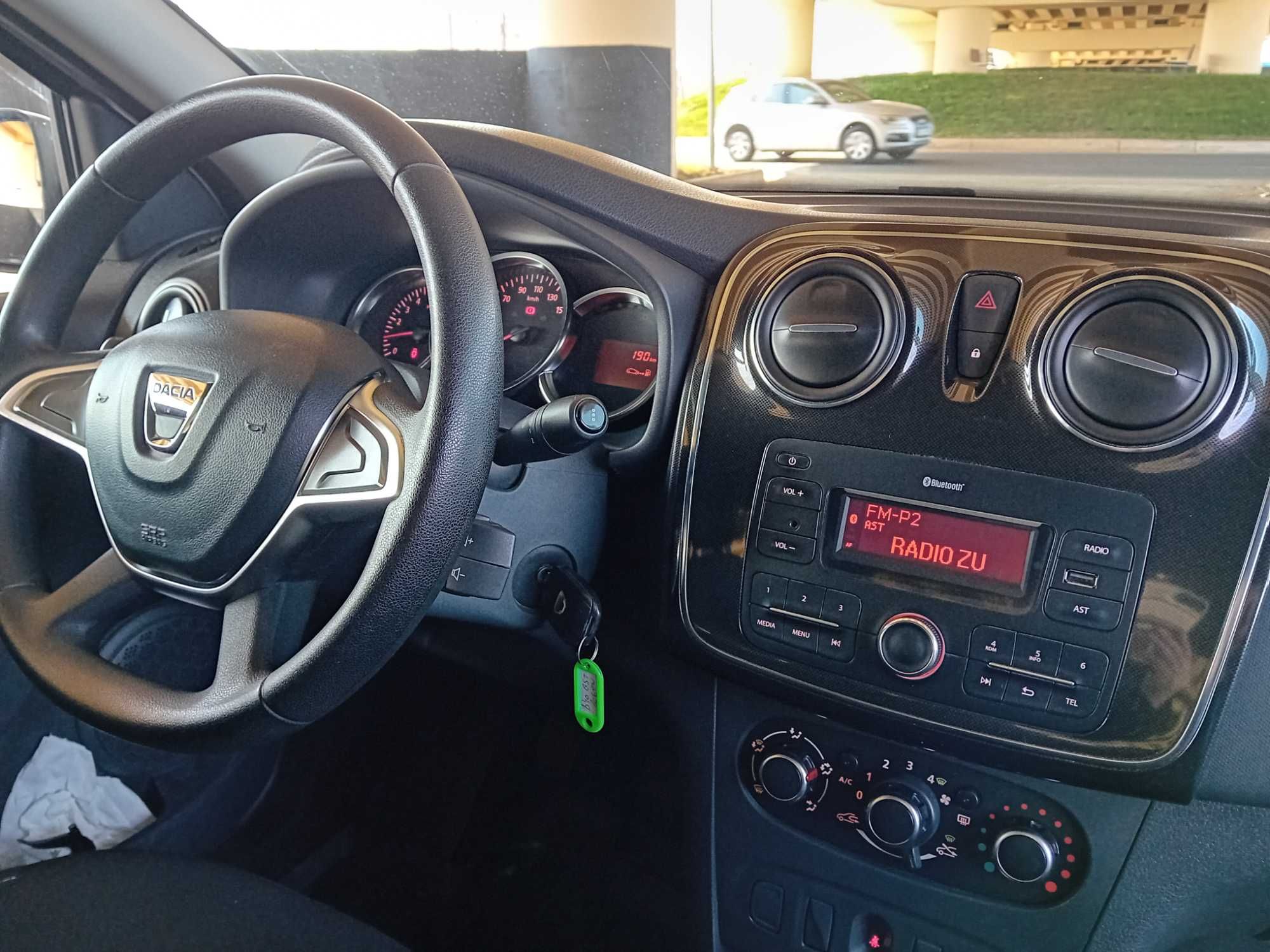 Dacia  Logan 1,0 75 cp  Benzina   2019