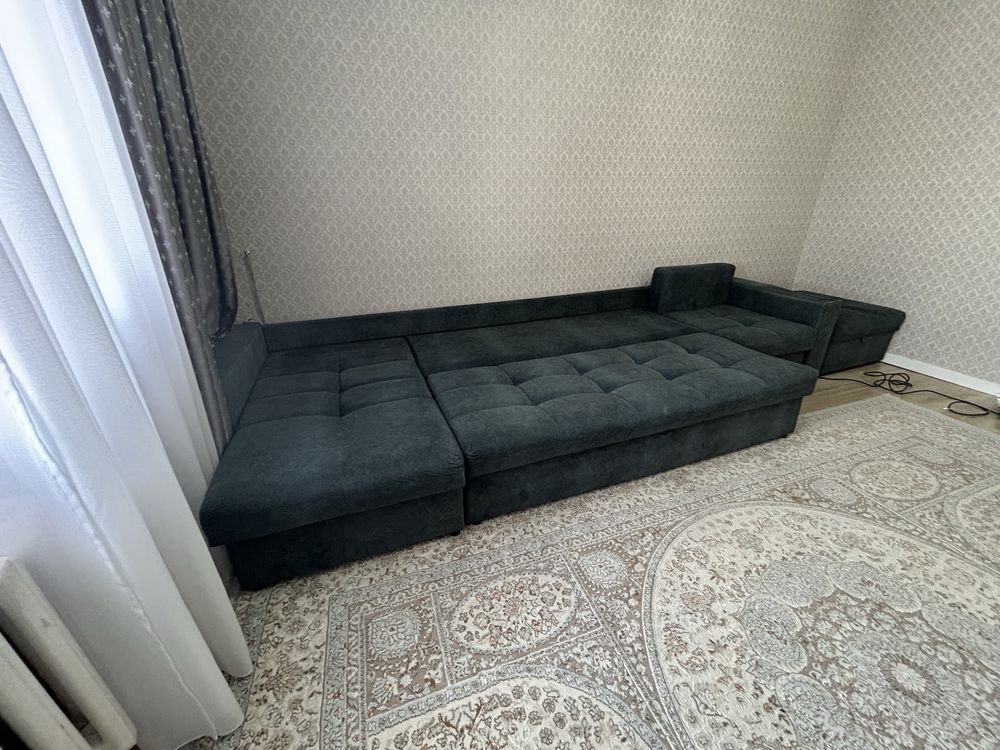 Продается мягкий диван.