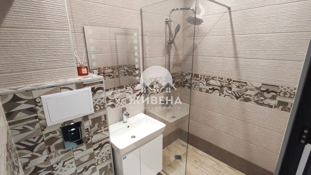 Продава обзаведен 3-стаен апартамент, кв. Чайка, 63 кв.м