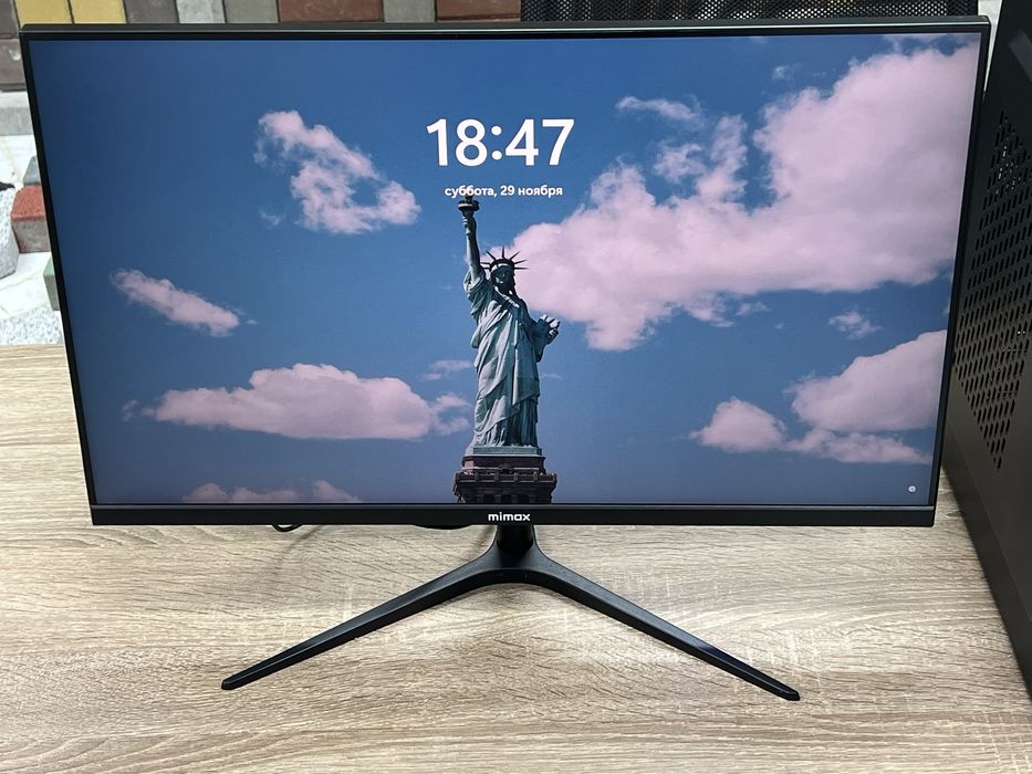 Продам компьютер Corei3, DDR -8b, SSD 250Gb, монитор 24 дюм