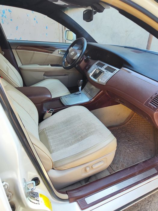 Toyota avalon limited edition 2008