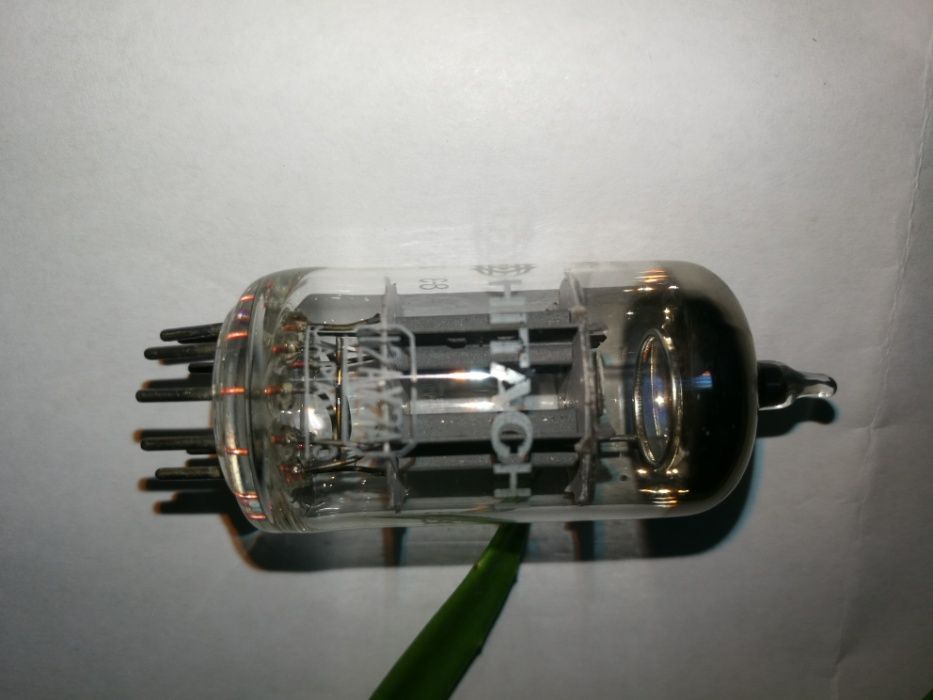 tub , tuburi electronice ecc83, lampa, lampi ecc82, ecc81