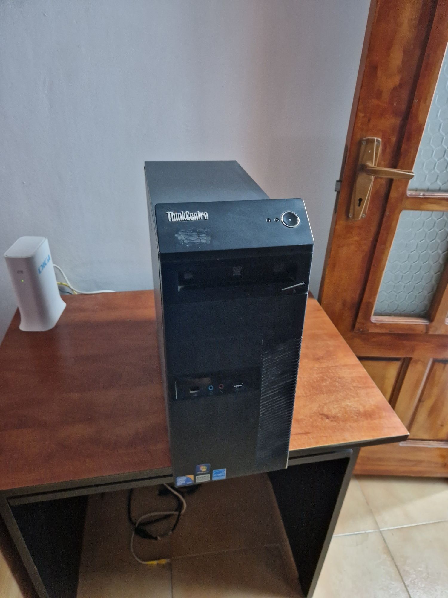 Lenovo Think Centre IBM M90P,Procesor Intel  I5