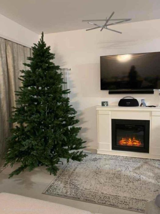 Brad artificial cu ace 3d si 2D  220 cm