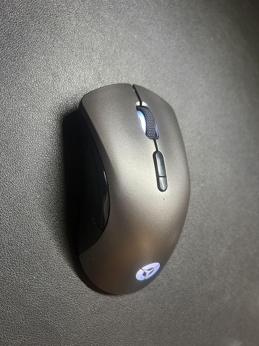 Геймърска мишка Lenovo Legion M600