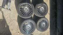 Jante 18 5x108 cu anvelope de iarna 235 50 18