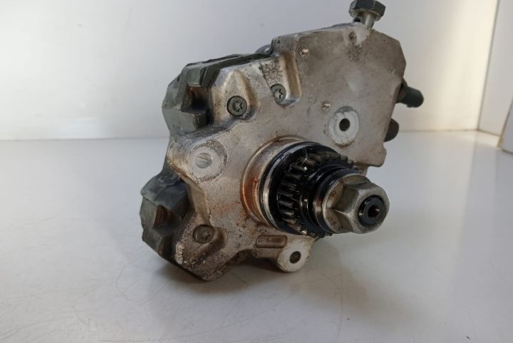 Pompa  inalta presiune 2.0 cdi A6400700701 Mercedes-Benz B-Class W245