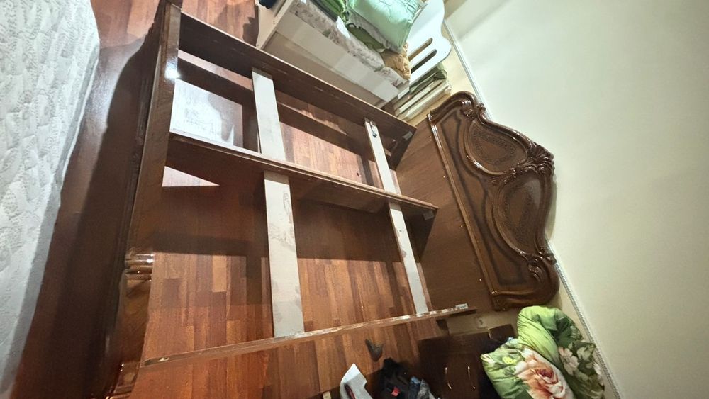 Продам кровать 160*200