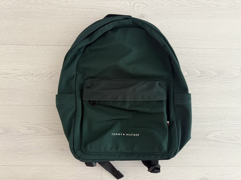 Продам рюкзак Tommy