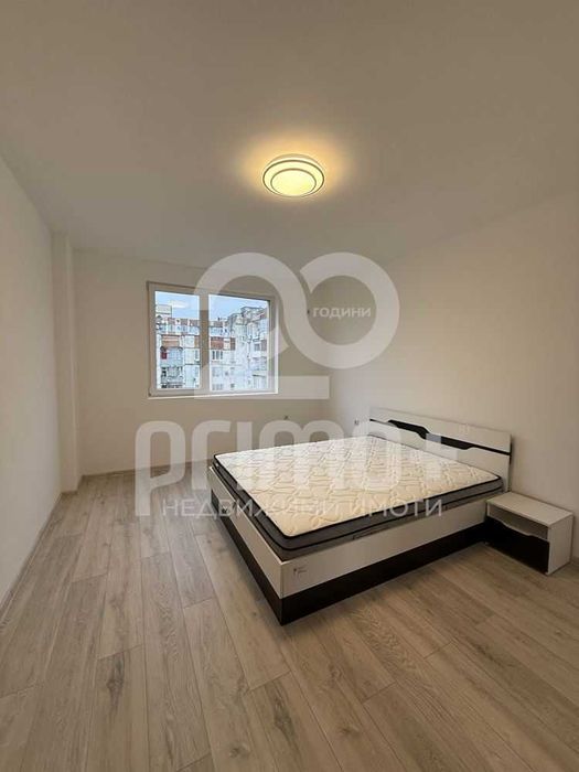 Новобзаведен тристаен апартамент, кв. Колю Фичето