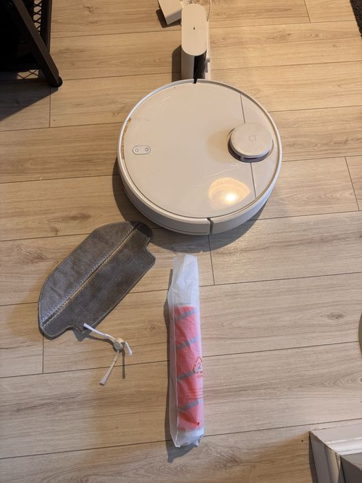 Xiaomi MI Robot aspirator + mop
