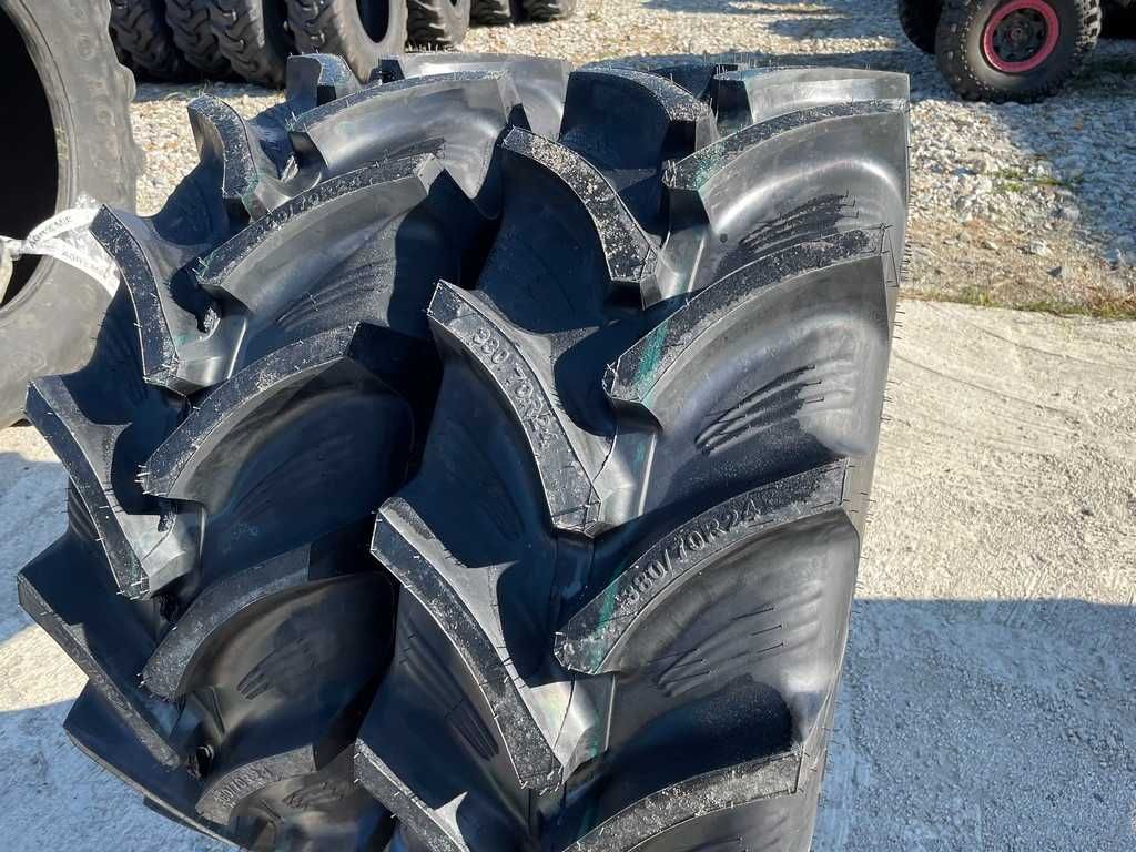 Cauciucuri noi de tractor 380/70R24 OZKA livrare Renault 110 14