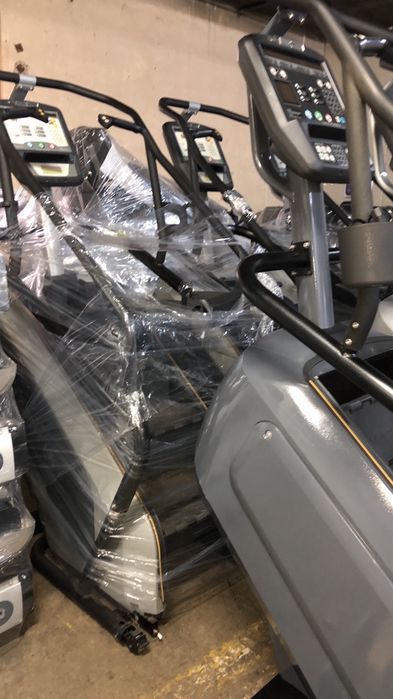 Tecgnogym & Life fitness equipment