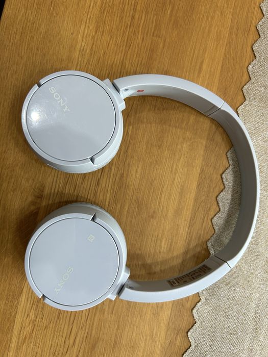 Блутут слушалки SONY WH-CH500 ,JBL TUNE510 BT