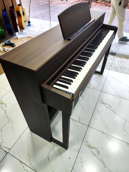 Цифровое пианино piano BLANTH 8888. Pianino