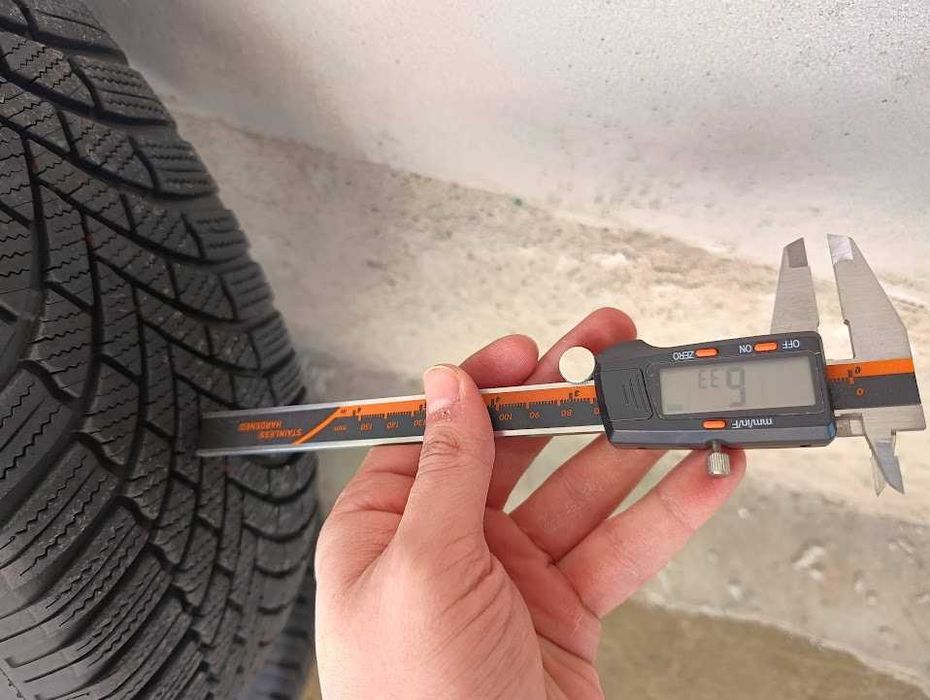 Зимни гуми Bridgestone Blizzak 195/65R15 4бр (ДОТ 2021г)
