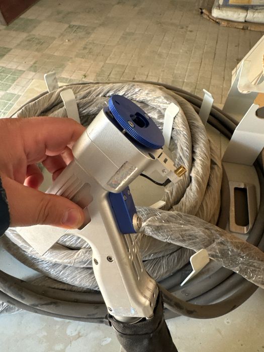 Апарат для лазерной чистки