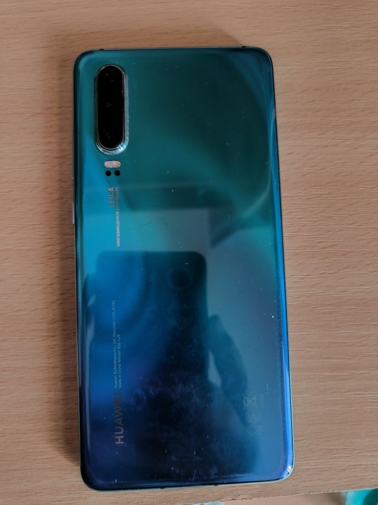 Huawei P30 + Husa + Folie + Incarcator