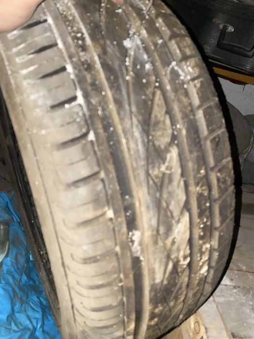 Продам колесо (диск с резиной) состояние новое. Размер 215/55R16