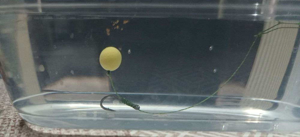 Vând riguri fir de par sau cu spin