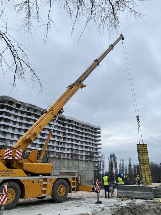 Inchiriez automacarale 18 , 35 , 55 tone  si utilaje constructii