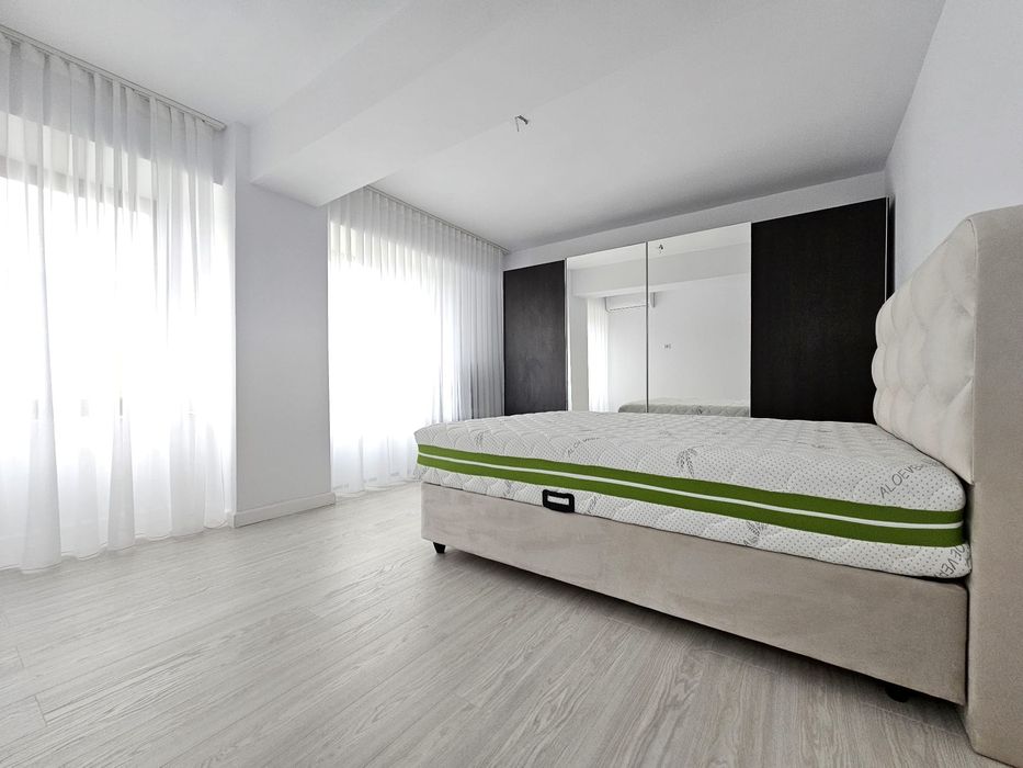 Central Bloc nou RATE PROPRIETAR Apartament 3 camere 106mp