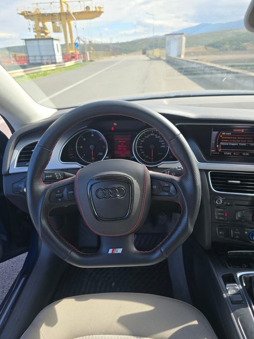 Vând audi A5 B8 , an 2011