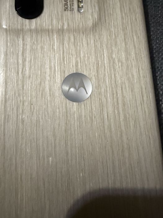 Motorola Edge 50 Ultra – 1TB, отлично състояние