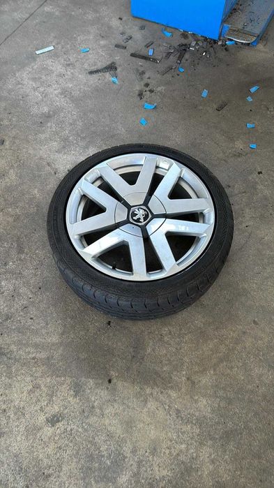 Jante Peugeot originale r17 4x108 cu cauciucuri 205/45/r17