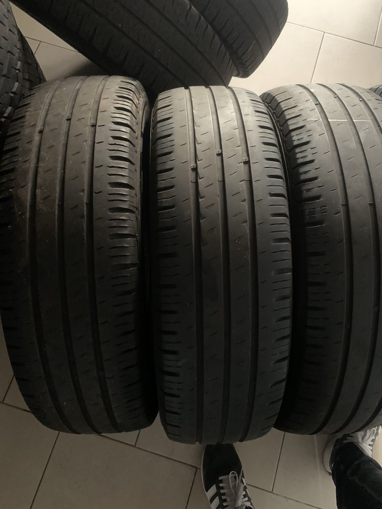 4x225/75/16 C vara , marca Michelin