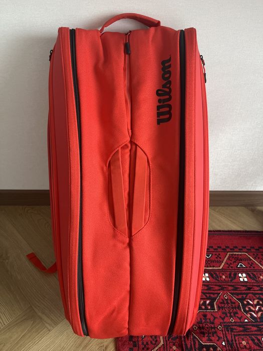 Продаю теннисную сумку 80 л