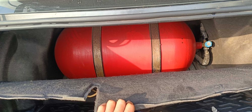 90 тали Газ балон метан бор