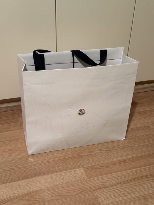 Moncler мъжко пухено яке