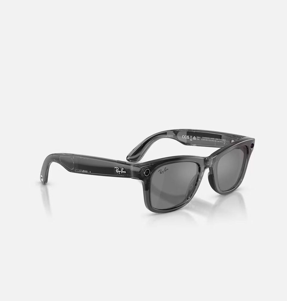 Ray-Ban Meta Wayfarer Limited