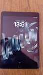 iPad 7    32 GB  preț negociabil